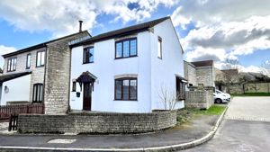 Front Aspect- click for photo gallery